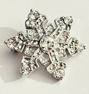 Vintage Silver Tone Rhinestone Snowflake Brooch Pin
